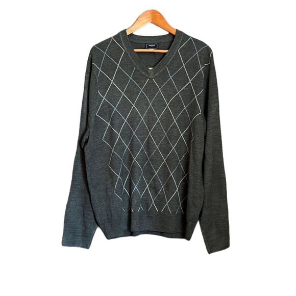 NWT! Dockers argyle v neck grey sweater‎ - Picture 12 of 12